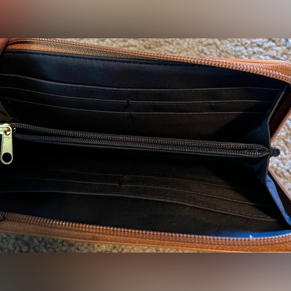 TOMMY HILFIGER Camouflaged Wallet - Picture 2 of 3